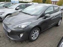 Grau Gebraucht 2021 Ford Fiesta Titanium Kleinwagen | 11.990 € (Fairer Preis)
