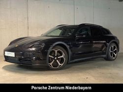 Tiefschwarzmetallic Gebraucht 2024 Porsche Taycan Cross Turismo Limousine | 88.790 €