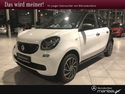 Weiß Gebraucht 2019 Smart ForFour Electric Drive Limousine | 8.440 € (Guter Preis)