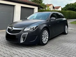 Schwarz Gebraucht 2014 Opel Insignia OPC Kombi | 8.900 € (Guter Preis)