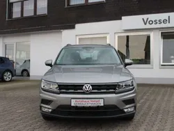 Tungsten silver metallic (metallic) Gebraucht 2016 VW Tiguan Comfortline SUV | 17.500 € (Fairer Preis)