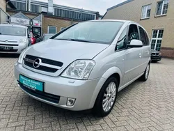 Silber Gebraucht 2006 Opel Meriva Cosmo Van / Kleinbus | 3.990 € (Fairer Preis)