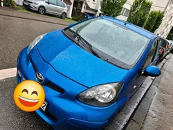 Blau Gebraucht 2010 Toyota Aygo Kleinwagen | 3.200 € (Fairer Preis)