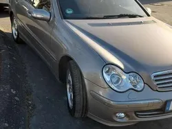 Beige Gebraucht 2006 Mercedes C280 Classic Kombi | 5.750 € (Etwas zu teuer)