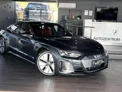 Grau Gebraucht 2022 Audi e-tron GT quattro Sport Limousine | 58.500 € (Superpreis)