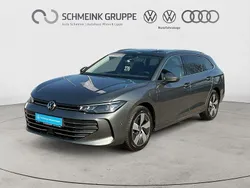 Diabasgrau metallic Gebraucht 2024 VW Passat Business Kombi | 42.440 €