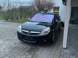 Schwarz Gebraucht 2007 Opel Signum Edition+ Kombi | 1.700 € (Guter Preis)