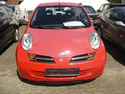 Rot Gebraucht 2004 Nissan Micra Kleinwagen | 1.490 € (Fairer Preis)