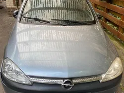Grau Gebraucht 2005 Opel Corsa Kleinwagen | 600 € (Guter Preis)