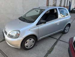 Silber Gebraucht 2001 Toyota Yaris Kleinwagen | 1.490 € (Guter Preis)
