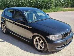 Black sapphire metallic Gebraucht 2007 BMW 118 Kleinwagen | 2.483 € (Superpreis)