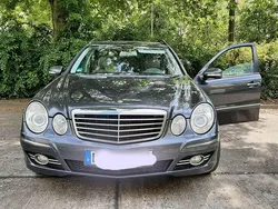 Grau Gebraucht 2008 Mercedes E200 Kombi | 5.100 € (Fairer Preis)