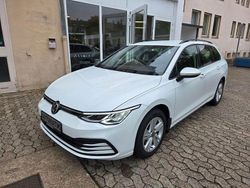 Weiß Gebraucht 2022 VW Golf VIII Kombi | 24.990 € (Fairer Preis)