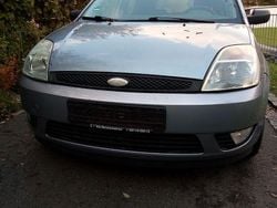 Blau Gebraucht 2005 Ford Fiesta Kleinwagen | 890 € (Guter Preis)