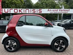 Weiß Gebraucht 2021 Smart ForTwo Electric Drive Kleinwagen | 13.499 € (Fairer Preis)