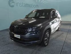Grau Gebraucht 2020 Skoda Kodiaq SportLine SUV | 30.690 € (Fairer Preis)
