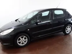 Schwarz Gebraucht 2007 Peugeot 307 Kleinwagen | 1.500 € (Fairer Preis)