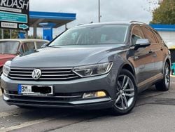 Indiumgrau metallic Gebraucht 2015 VW Passat Comfortline Kombi | 6.990 € (Fairer Preis)