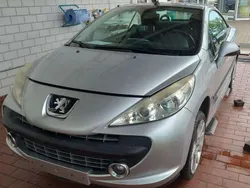 Peugeot 207 CC