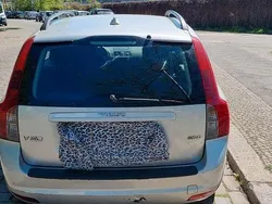 Silber Gebraucht 2007 Volvo V50 Momentum Kombi | 3.000 € (Guter Preis)