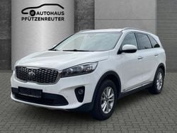 Weiß Gebraucht 2018 Kia Sorento Vision SUV | 18.999 € (Fairer Preis)