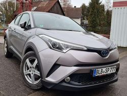 Grau Gebraucht 2016 Toyota C-HR SUV | 13.100 € (Superpreis)