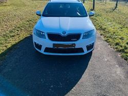 Weiß Gebraucht 2014 Skoda Octavia RS Kombi | 13.100 € (Superpreis)
