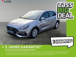 Silber Gebraucht 2024 Hyundai i30 Limousine | 17.480 € (Guter Preis)
