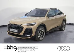 Sakhirgold metallic Neu 2025 Audi SQ5 Sportback Ambiente SUV | 86.688 € (Fairer Preis)