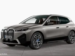 Grau Gebraucht 2024 BMW iX Sport Line SUV | 79.706 € (Teuer)
