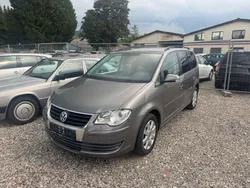 Grau Gebraucht 2008 VW Touran United Van / Kleinbus | 4.300 € (Guter Preis)