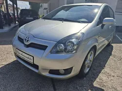 Silber Gebraucht 2009 Toyota Corolla Verso Executive Van / Kleinbus | 5.900 € (Teuer)