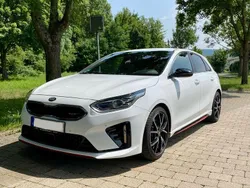 Weiß Gebraucht 2021 Kia Ceed GT Limousine | 22.900 € (Fairer Preis)