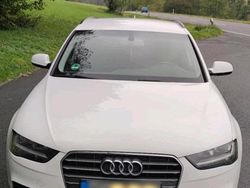 Weiß Gebraucht 2013 Audi A4 Kombi | 5.500 € (Guter Preis)