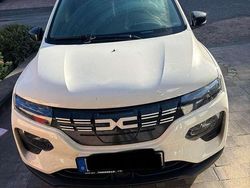 Weiß Gebraucht 2022 Dacia Spring Kleinwagen | 10.900 € (Fairer Preis)