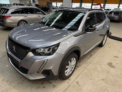 Grau Gebraucht 2022 Peugeot 2008 Allure SUV | 15.390 € (Superpreis)