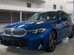 Blau Gebraucht 2025 BMW 330 M Sport Kombi | 40.590 € (Superpreis)