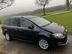 Blau Gebraucht 2015 VW Sharan Highline Van / Kleinbus | 19.999 € (Fairer Preis)