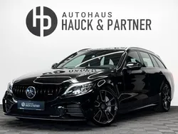 Schwarz Gebraucht 2018 Mercedes C43 AMG AMG Limousine | 43.990 € (Etwas zu teuer)