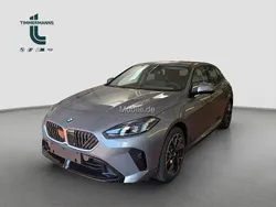 Grau Neu 2025 BMW 120 Kleinwagen | 38.590 € (Fairer Preis)