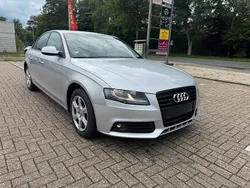 Silber Gebraucht 2010 Audi A4 Limousine | 12.999 € (Teuer)