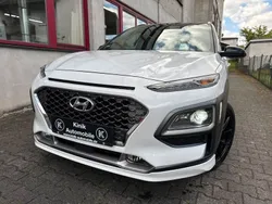 Weiß Gebraucht 2020 Hyundai Kona SUV | 20.900 € (Fairer Preis)