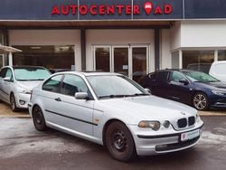 Silber Gebraucht 2004 BMW 318 Compact Kleinwagen | 590 €