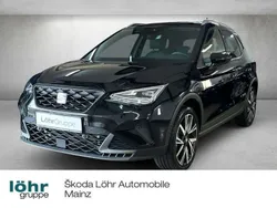 Mitternachtsschwarz Gebraucht 2024 Seat Arona FR SUV | 23.980 € (Guter Preis)
