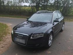 Schwarz Gebraucht 2007 Audi A4 Kombi | 3.300 € (Etwas zu teuer)