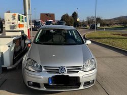 Silber Gebraucht 2006 VW Golf V Kleinwagen | 5.000 € (Etwas zu teuer)