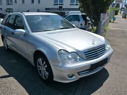 Silber Gebraucht 2006 Mercedes C220 Limousine | 1.690 € (Guter Preis)