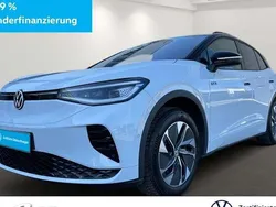 Weiß Gebraucht 2023 VW ID.4 GTX SUV | 44.290 € (Teuer)