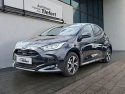 Schwarz Neu 2025 Toyota Yaris Hybrid Limousine | 24.490 € (Fairer Preis)