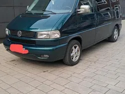 Grün Gebraucht 1998 VW T4 Van | 7.500 € (Etwas zu teuer)